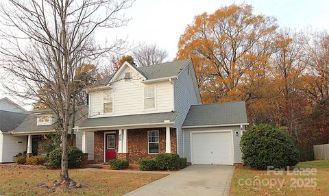 Photo of 409 Peachtree Road, Charlotte, NC 28216 (MLS # 4321238)