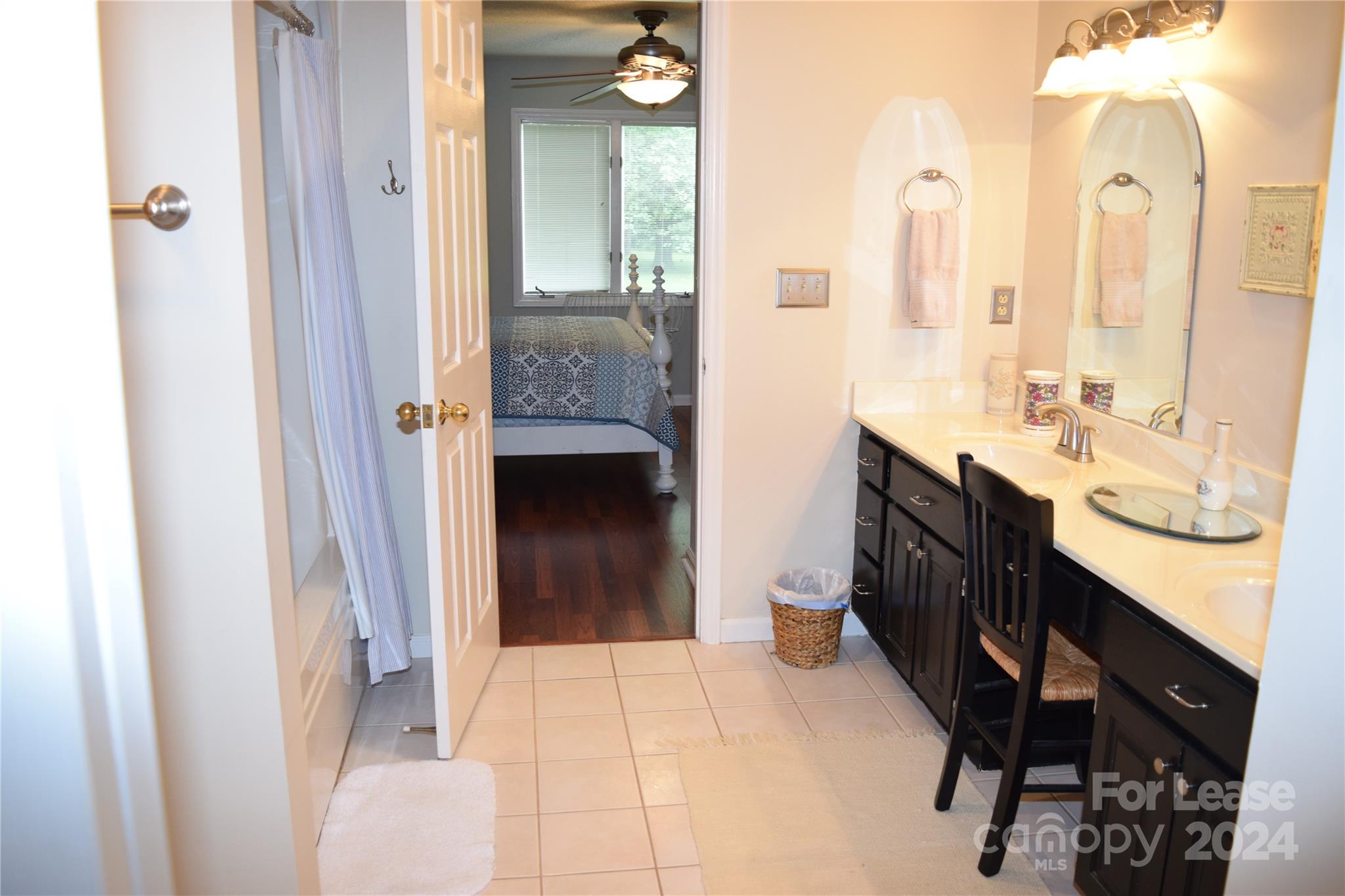 Huntington Woods Townhouses - Residential Lease