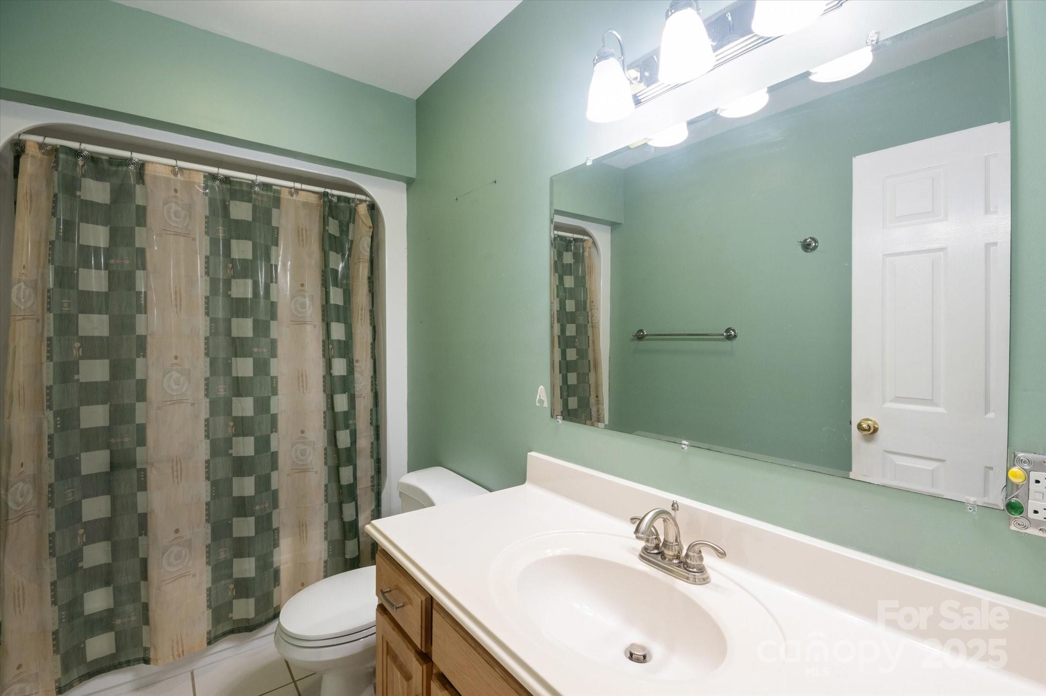 Lake View Estate - Residential