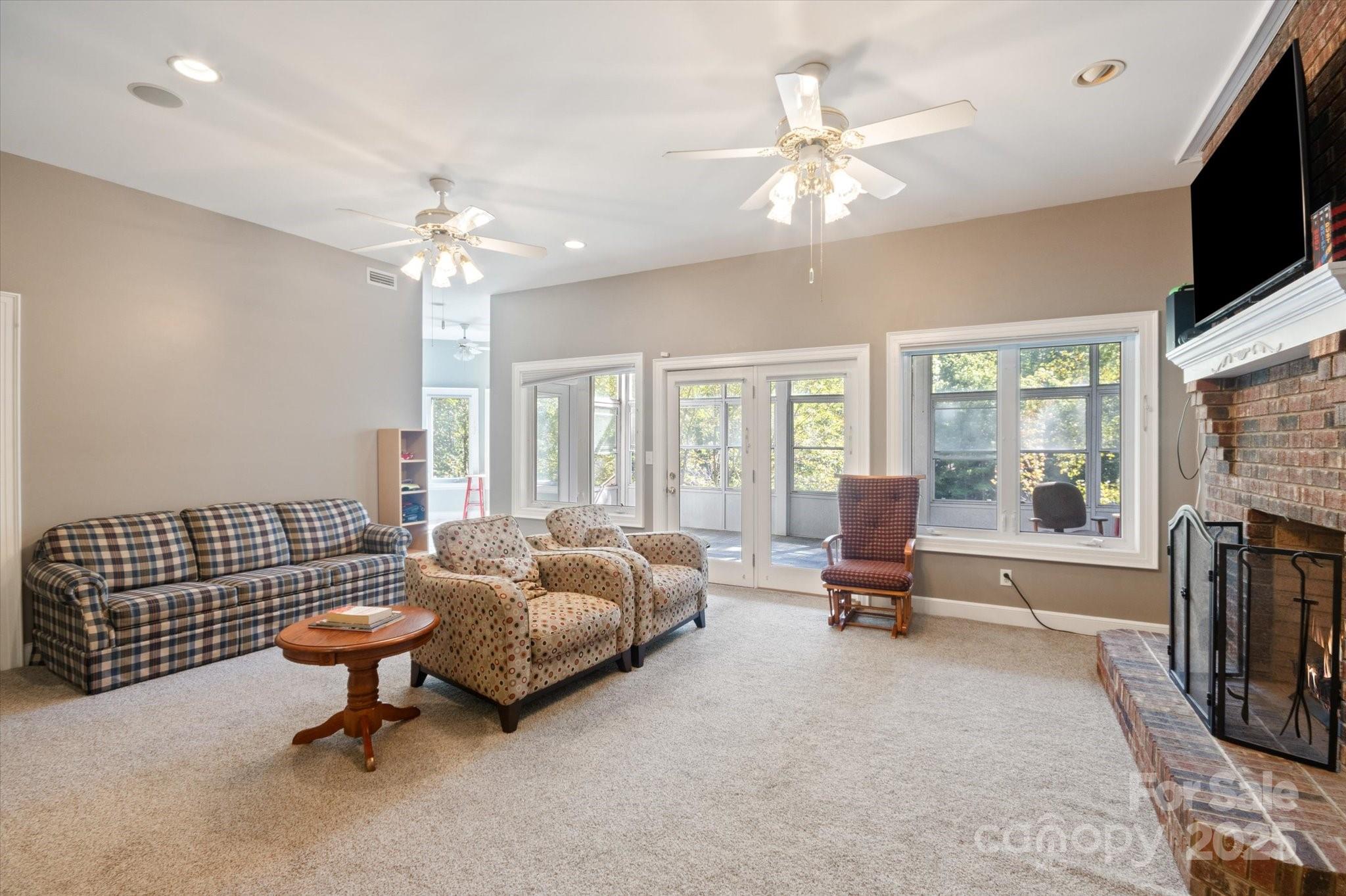 Lake View Estate - Residential