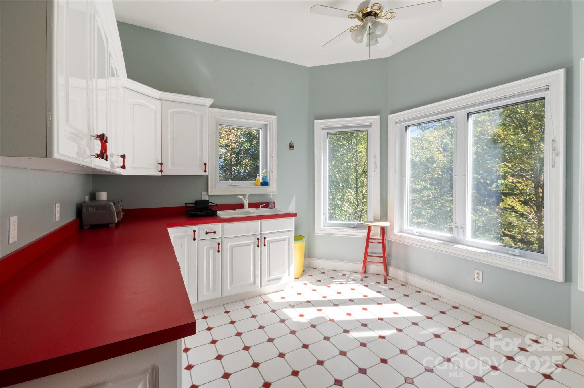 Lake View Estate - Residential