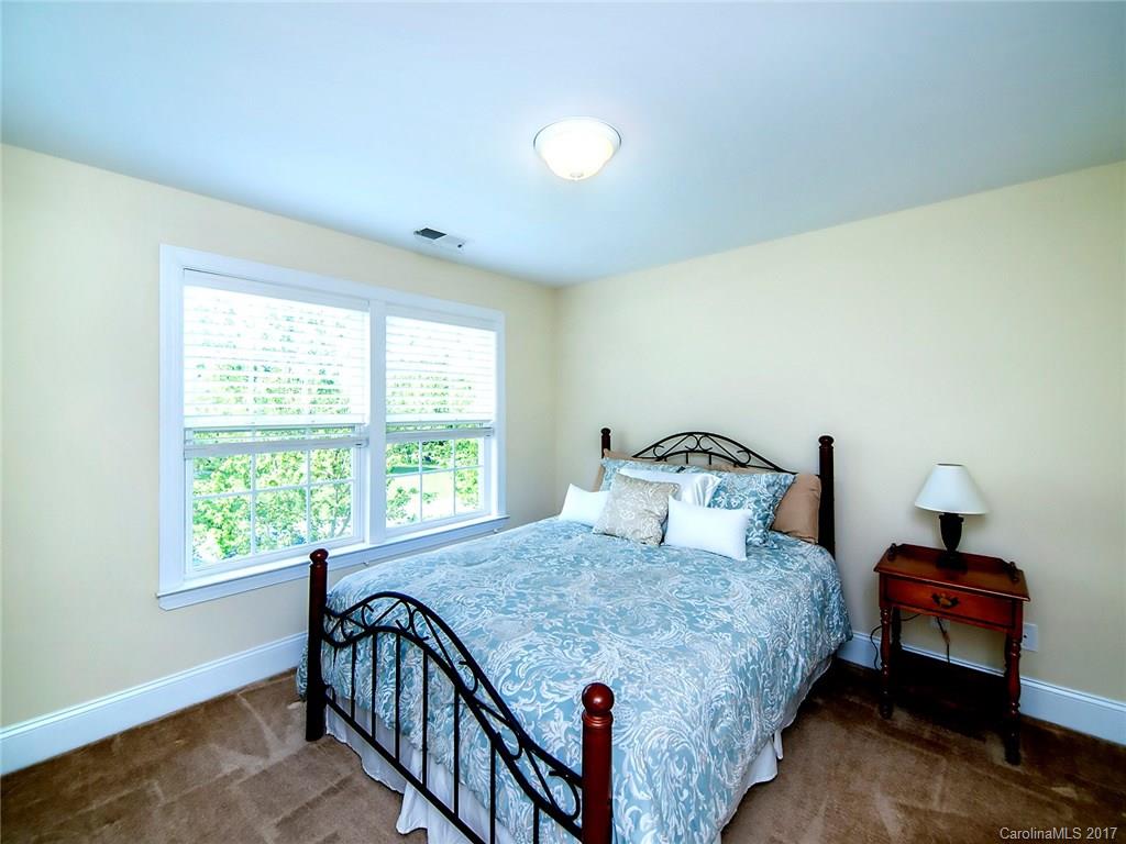 Autumn Cove at Lake Wylie - Residential