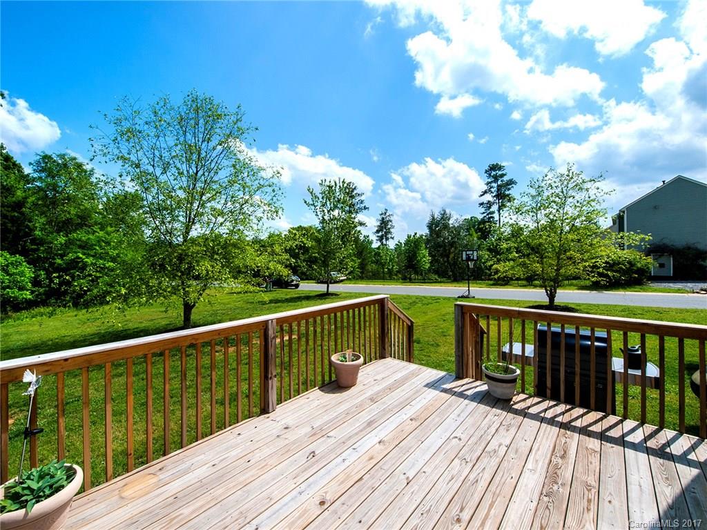 Autumn Cove at Lake Wylie - Residential