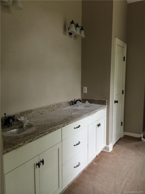 Ashland Oaks - Residential