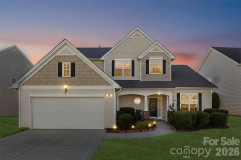 Photo of 12312 Mcallister Park Drive, Charlotte, NC 28277 (MLS # 4347276)