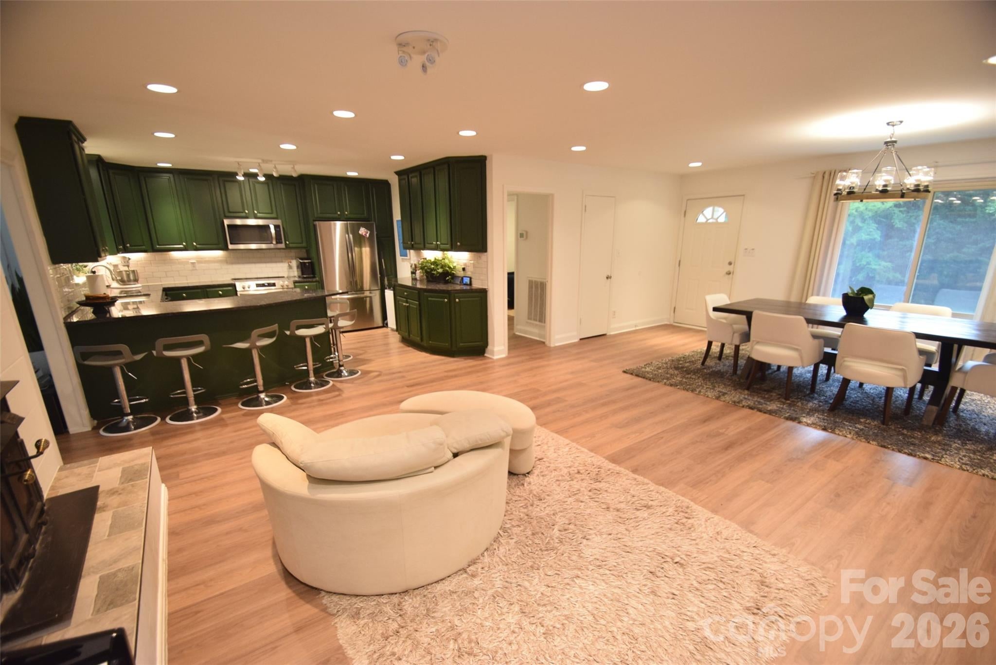 8202 Lawyers Road