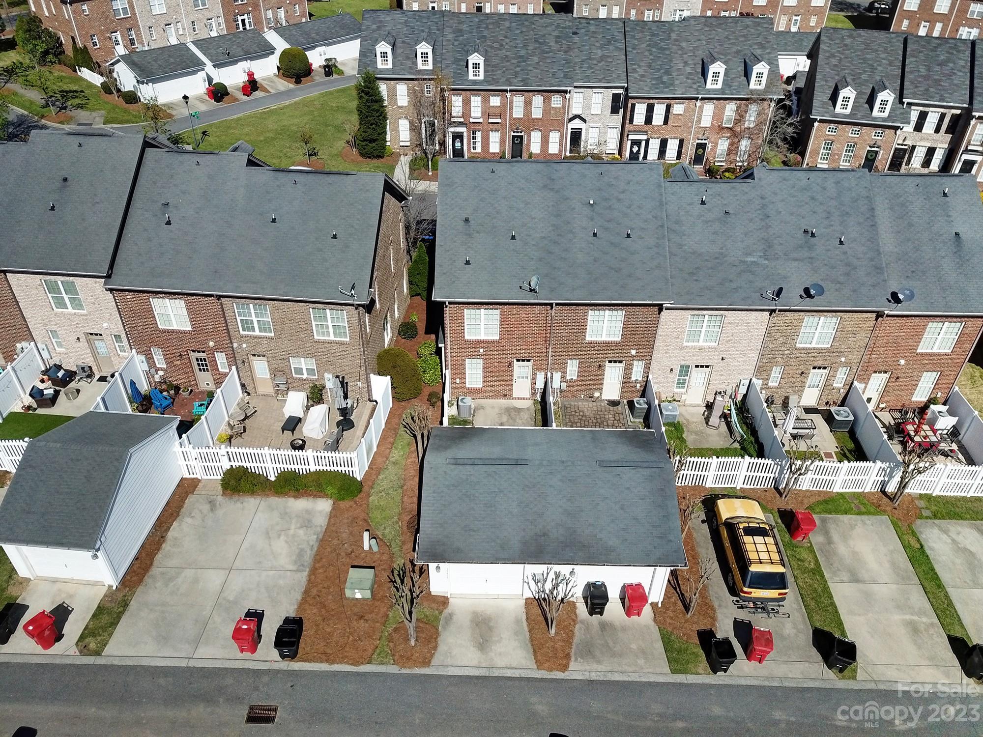 Summers Walk - Residential