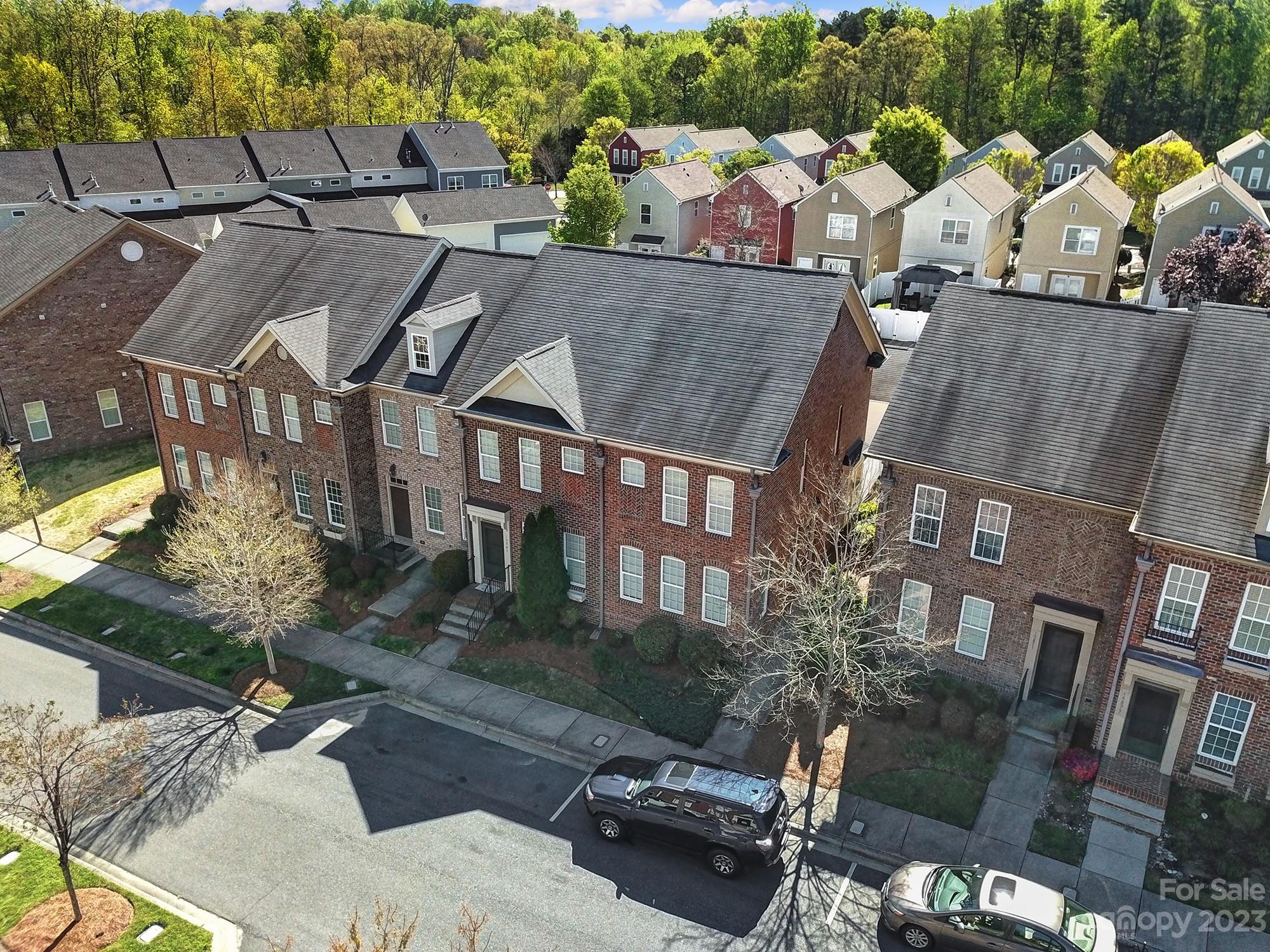 Summers Walk - Residential