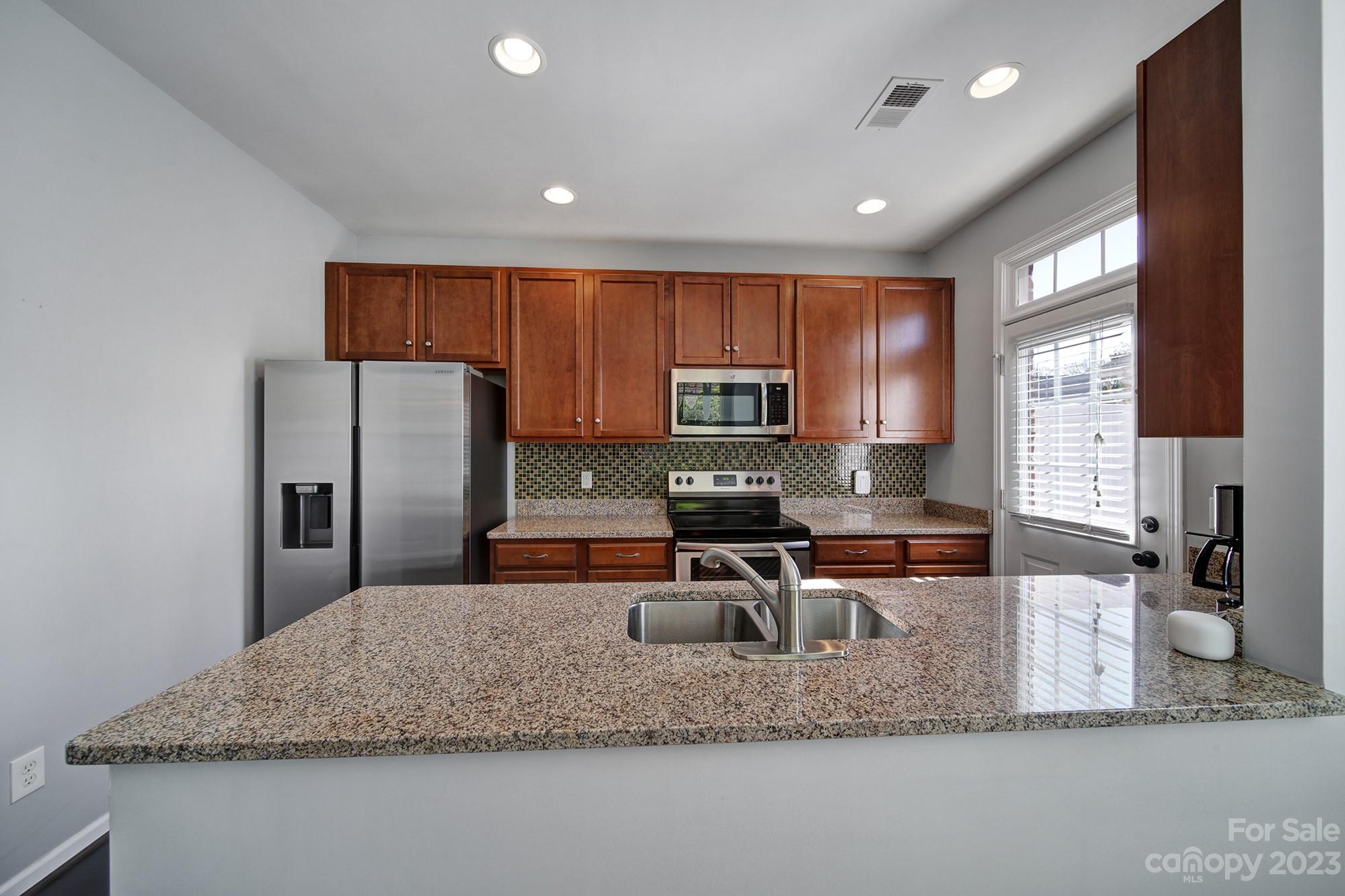 Summers Walk - Residential