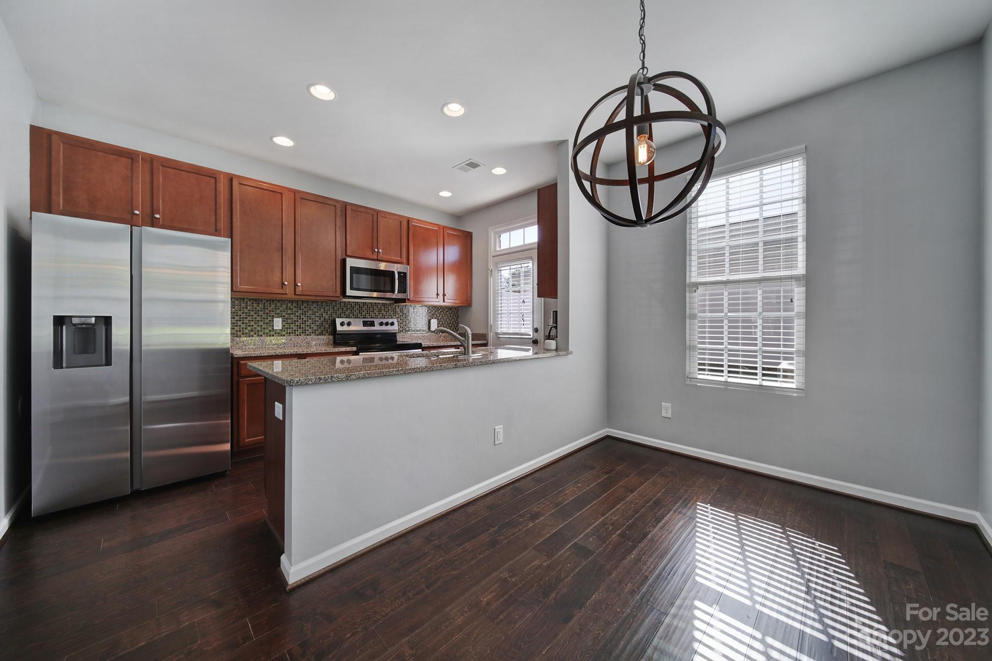 Summers Walk - Residential