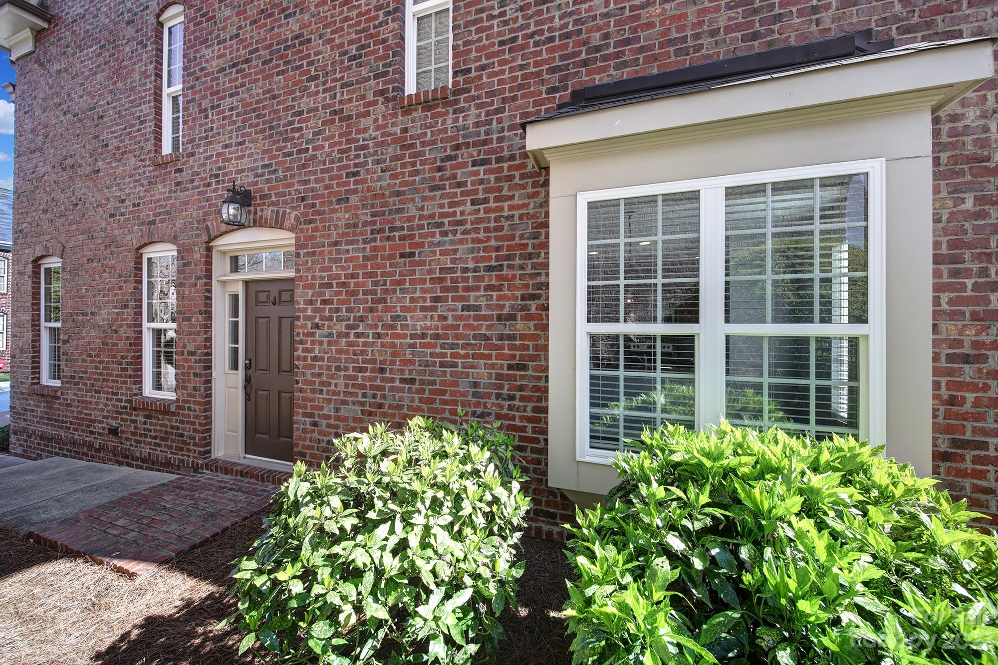 Summers Walk - Residential