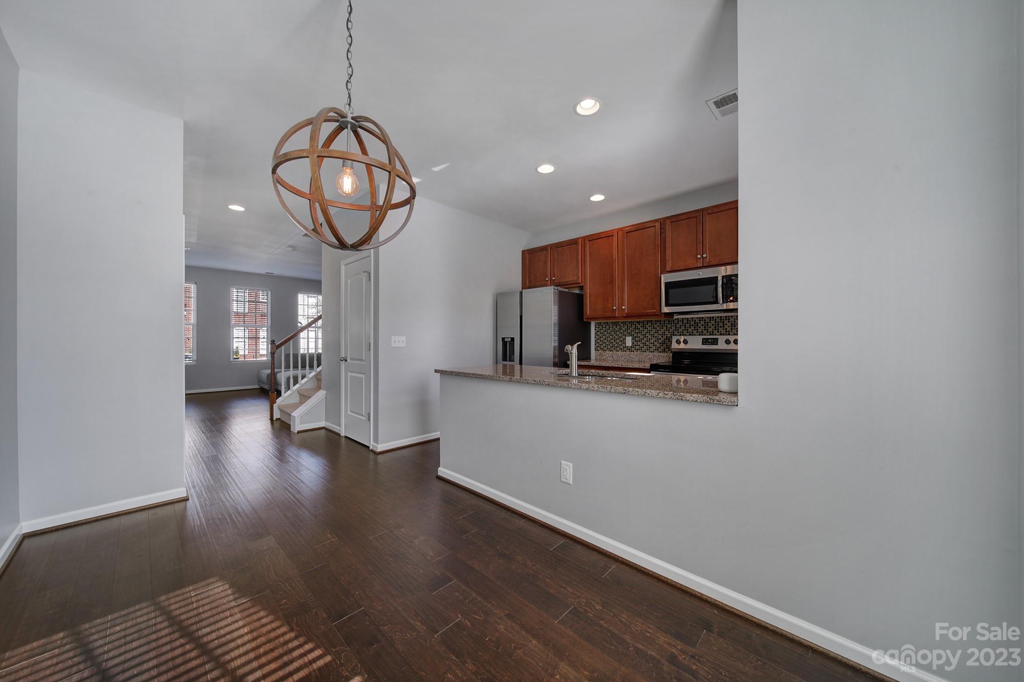 Summers Walk - Residential