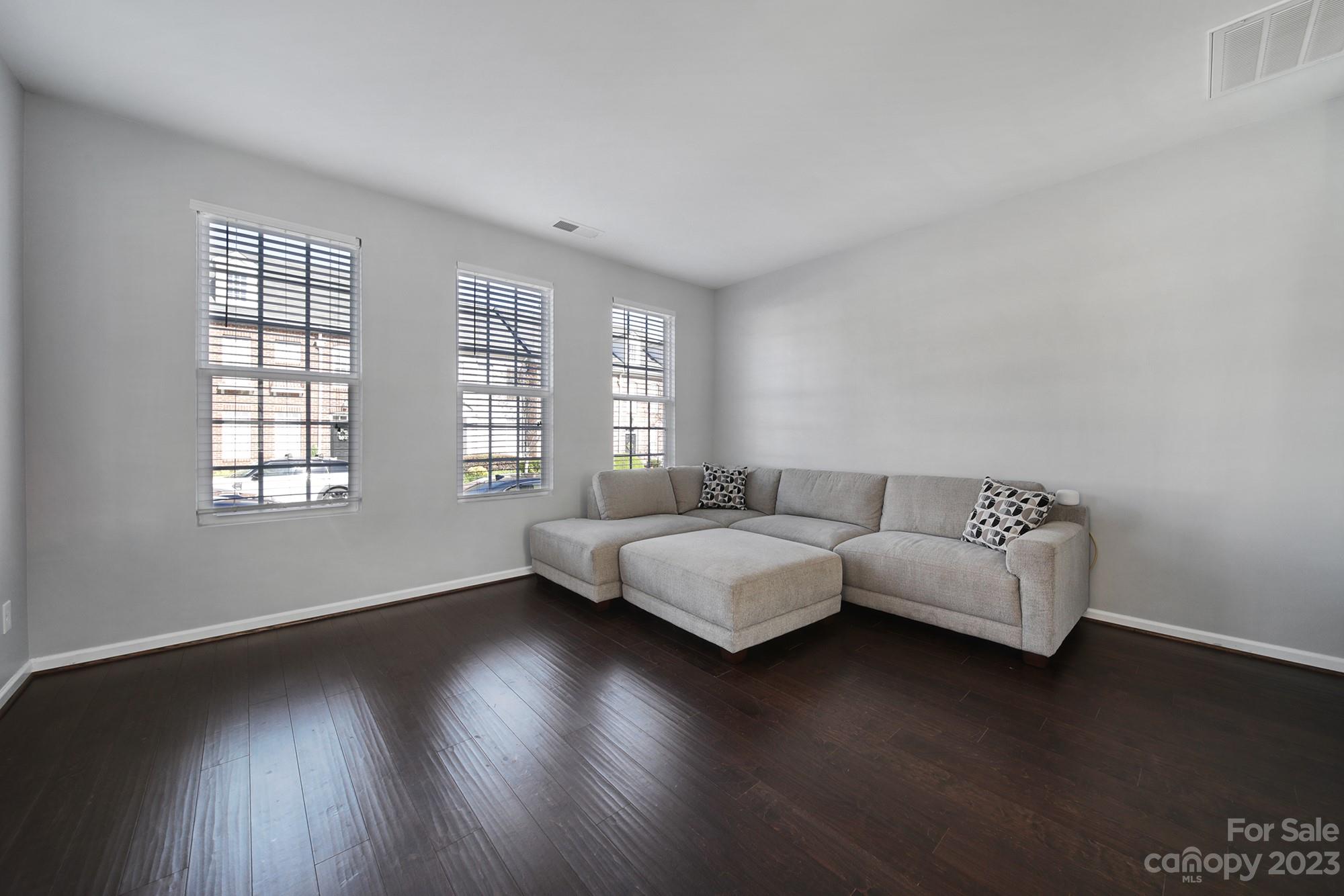 Summers Walk - Residential