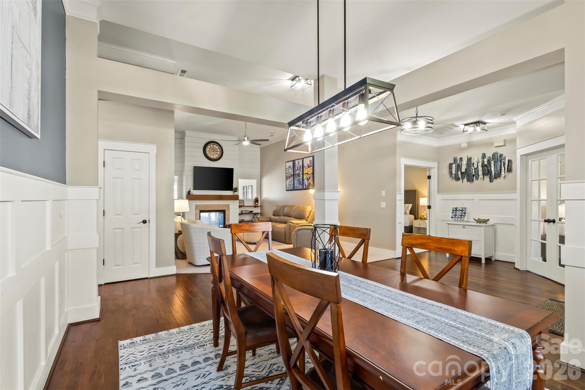 Gates At Waterside - Residential