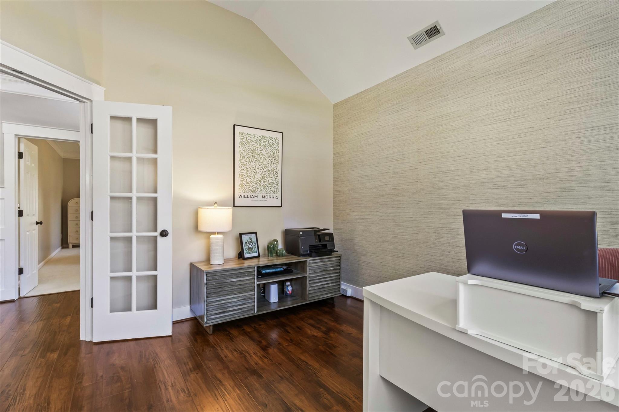 Gates At Waterside - Residential