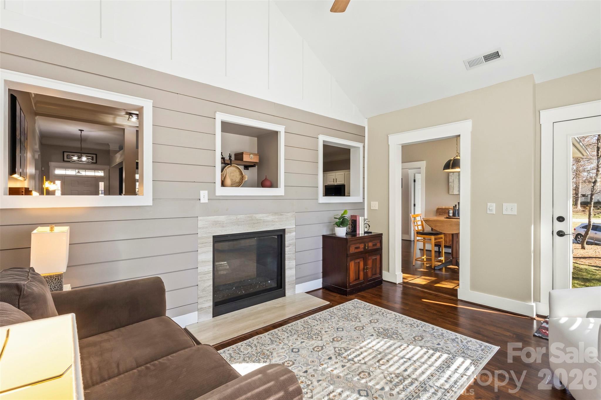 Gates At Waterside - Residential