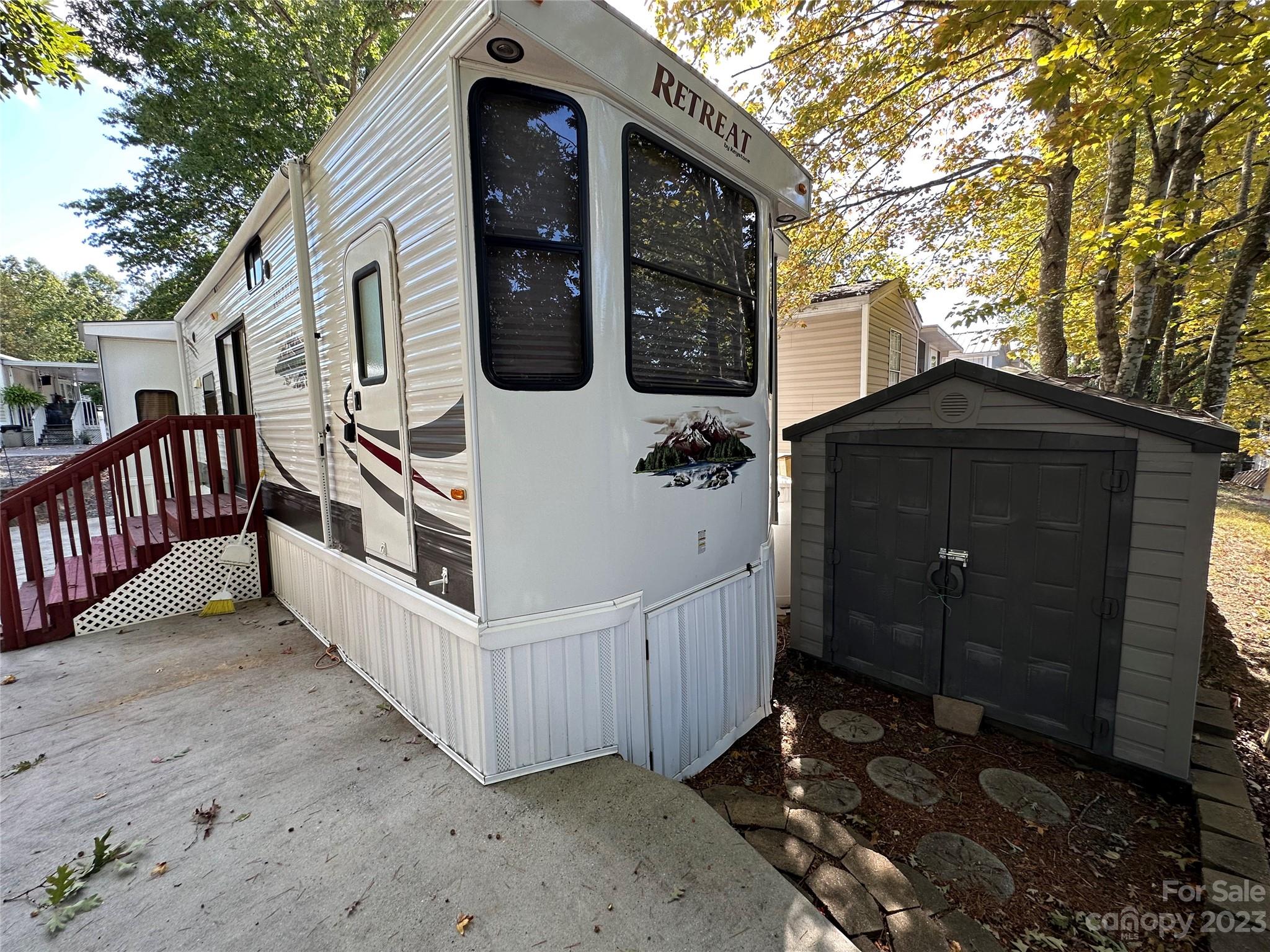 Badin Shores Resort - Residential