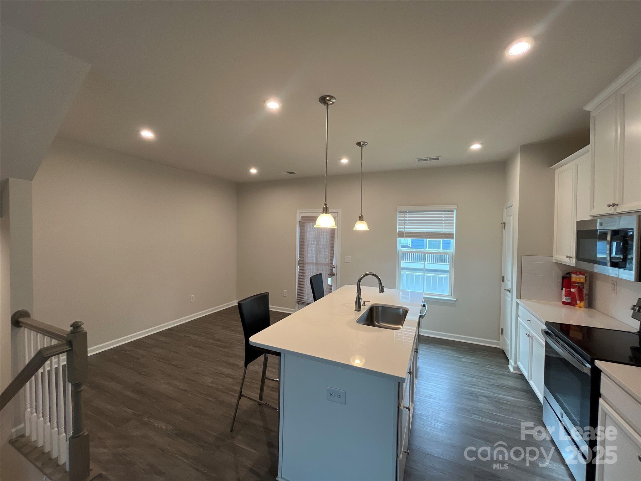 Riverbend - Residential Lease