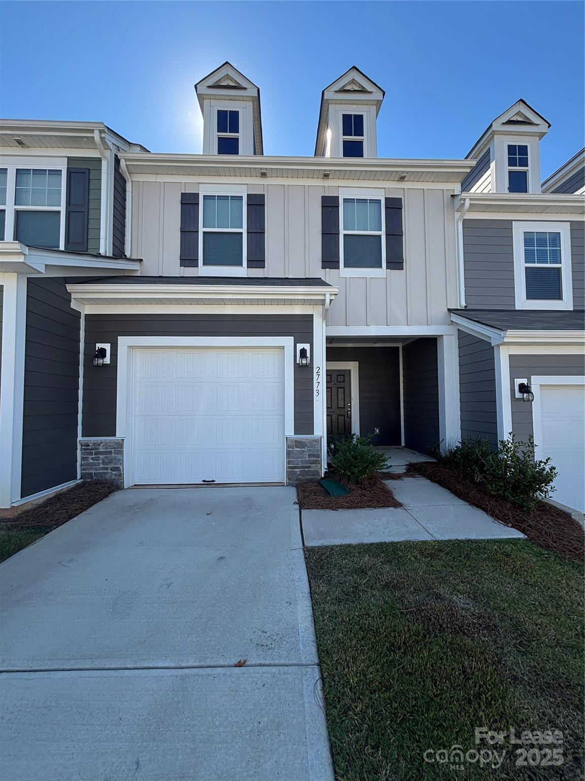 2773 Yeager Drive NW