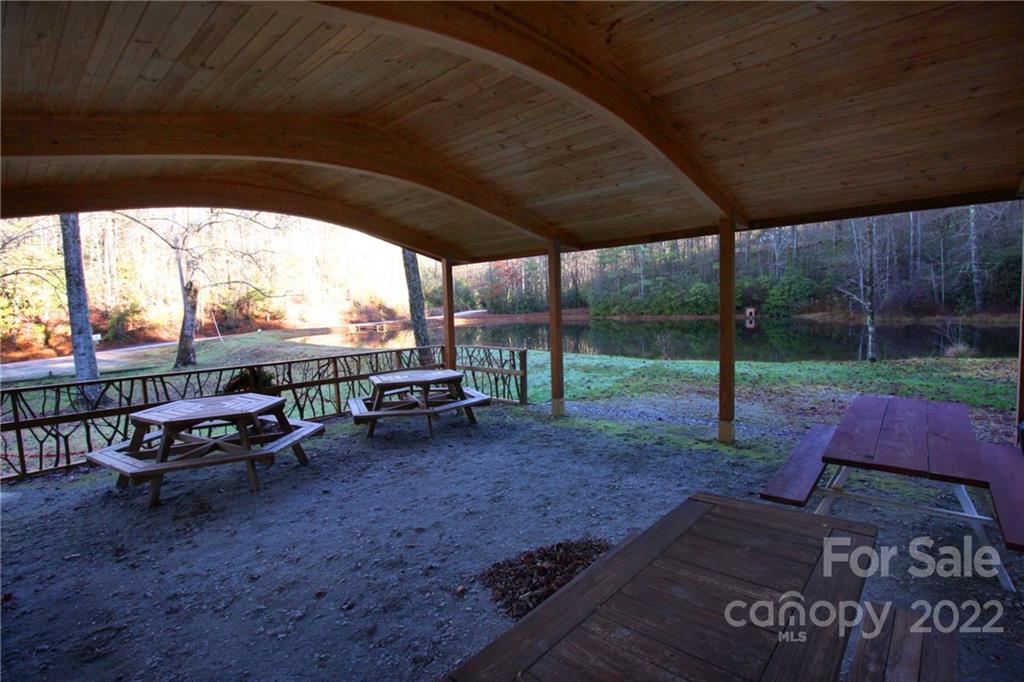 Round Mountain - Land