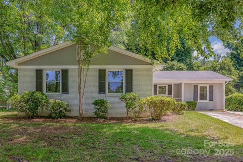 6007 Charing Place Charlotte NC 28211