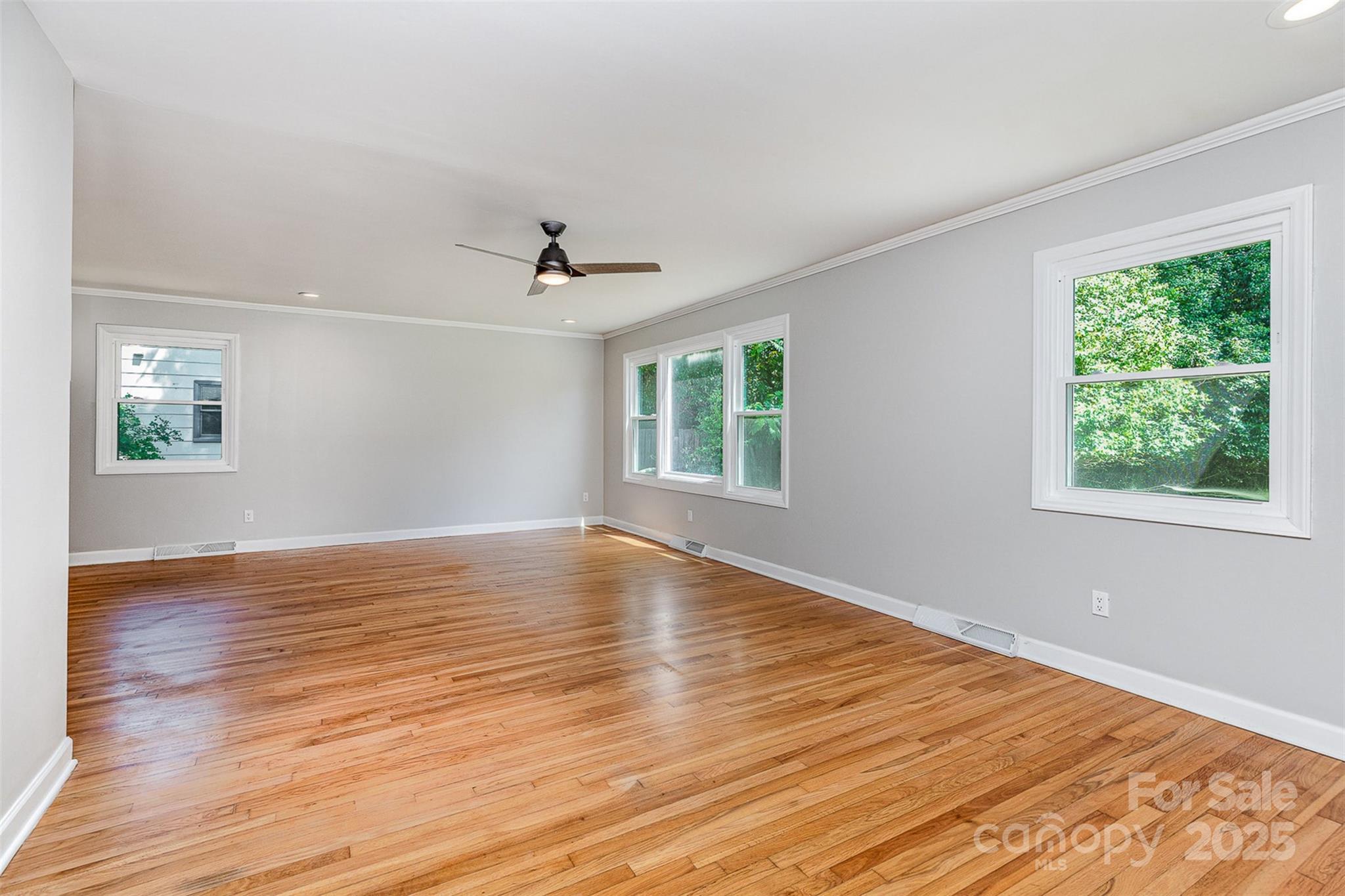 6007 Charing Place