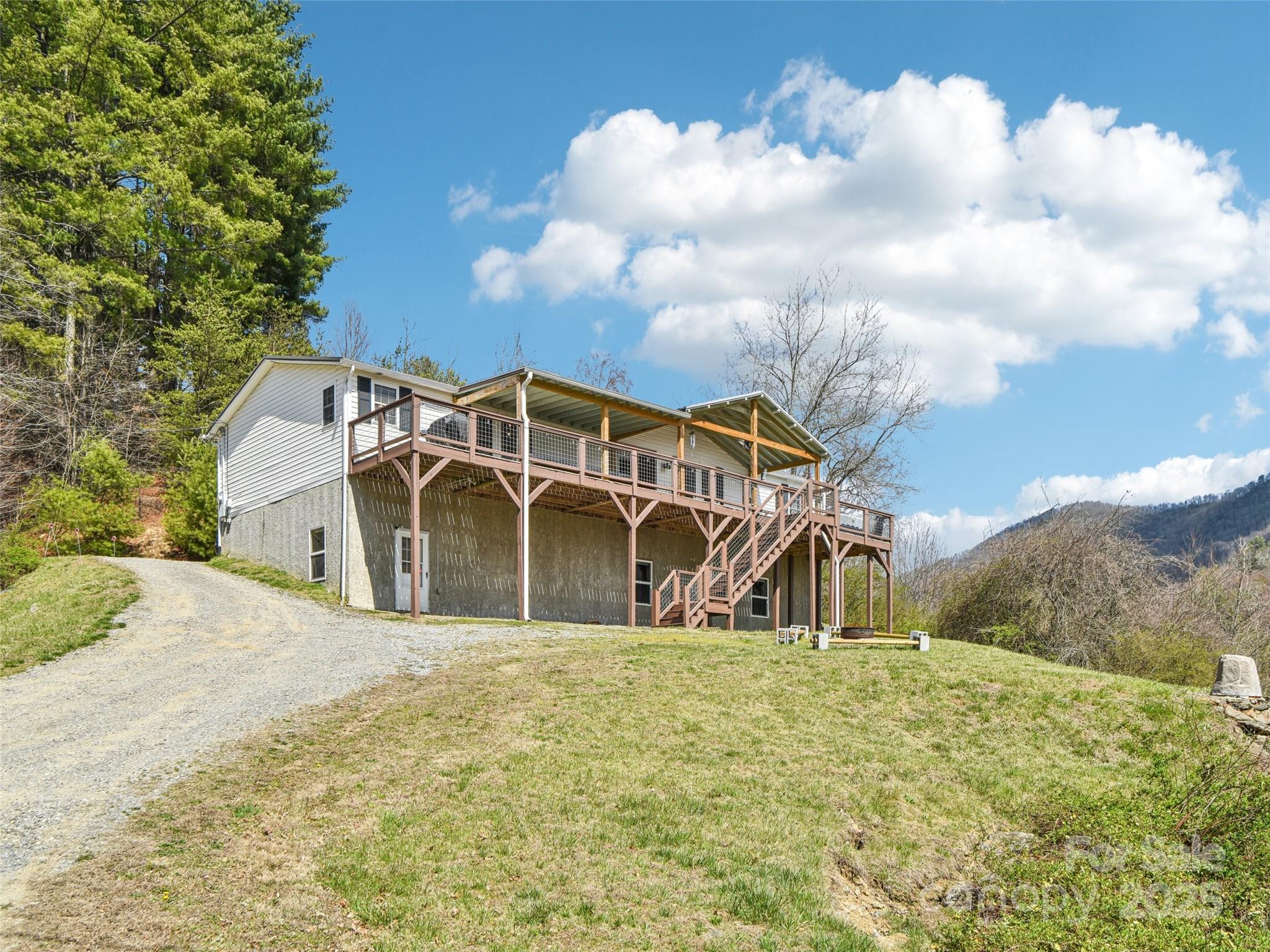 52 Westwind Drive