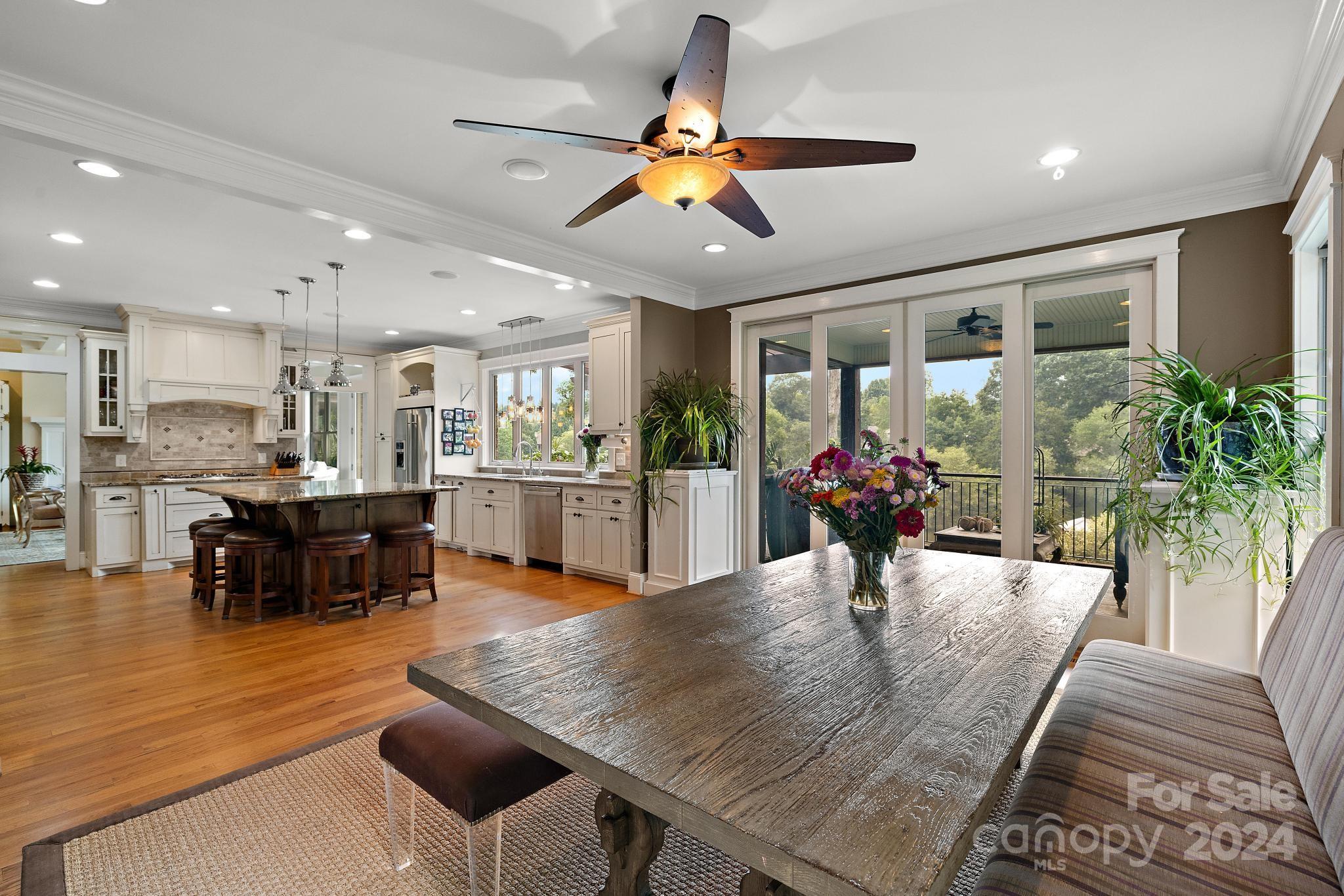 Moores Ferry - Residential