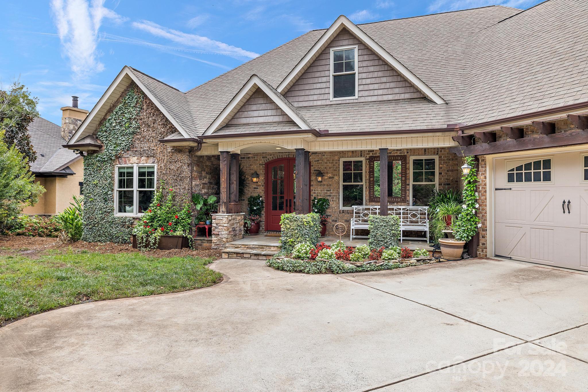 Moores Ferry - Residential