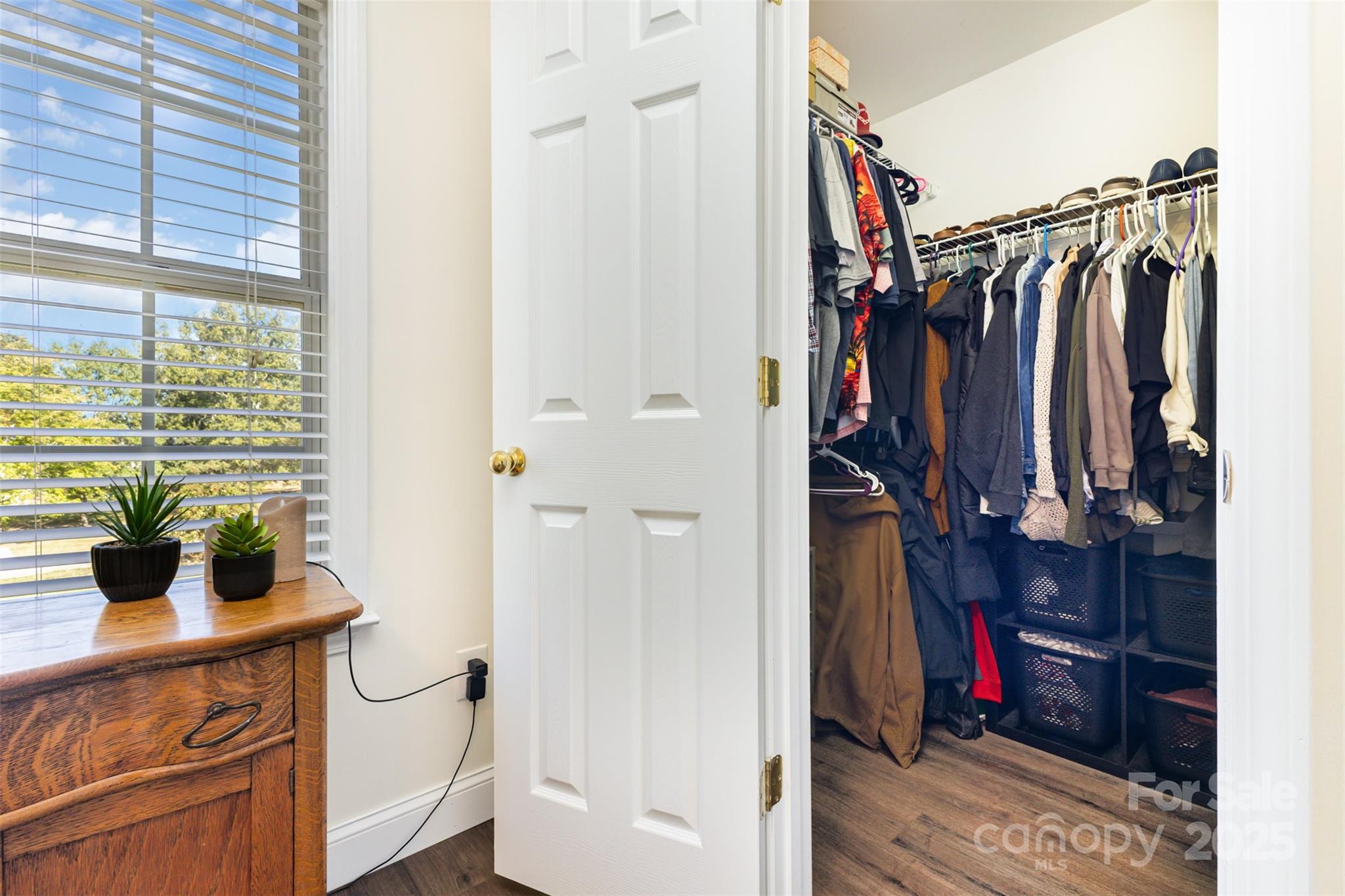 Rolling Ridge - Residential