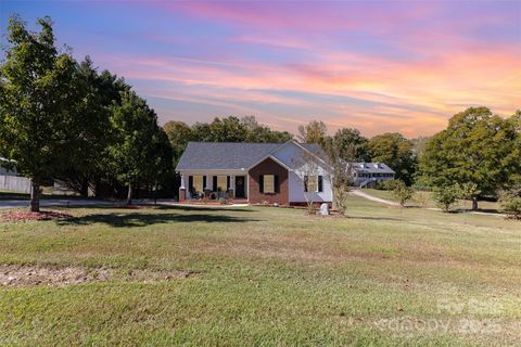 6032 Castle Pines Drive Rock Hill SC 29730