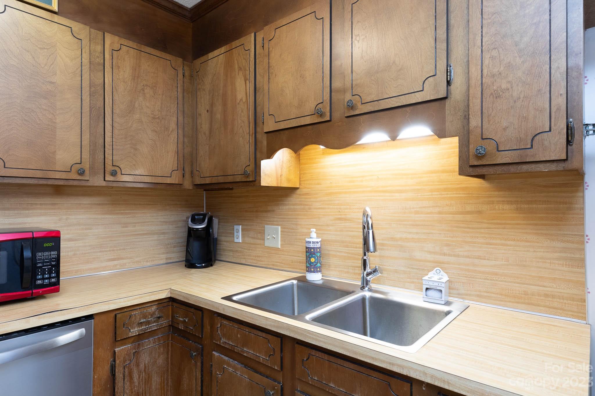 Parkwood Villas - Residential