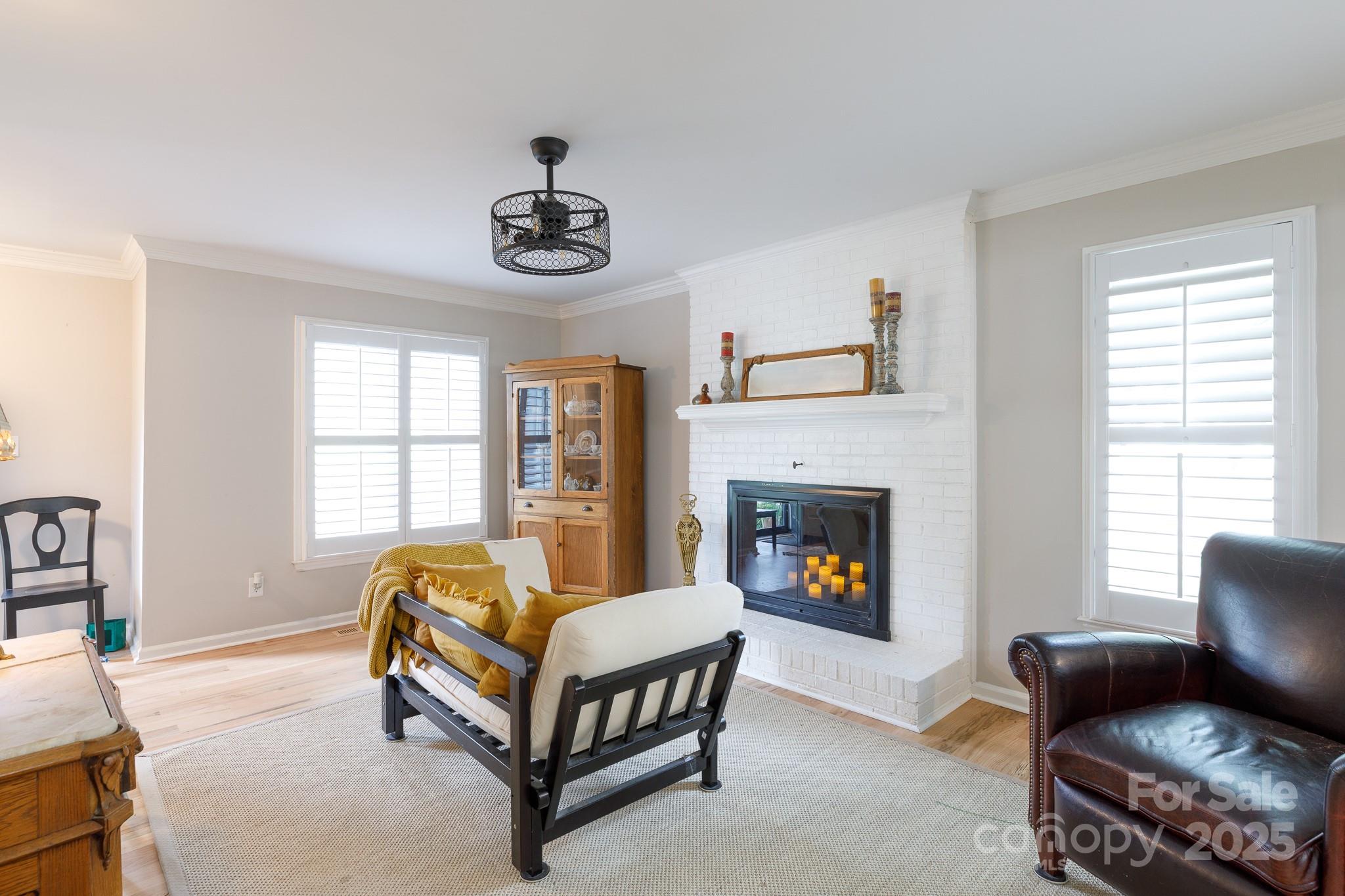 211 Southfork Drive