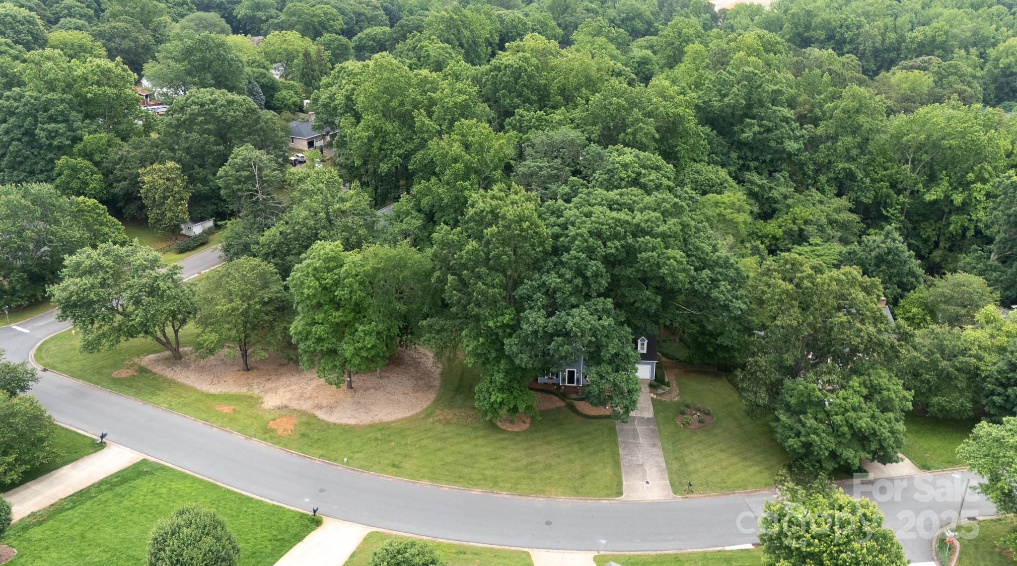 POINT CROSSING - Residential