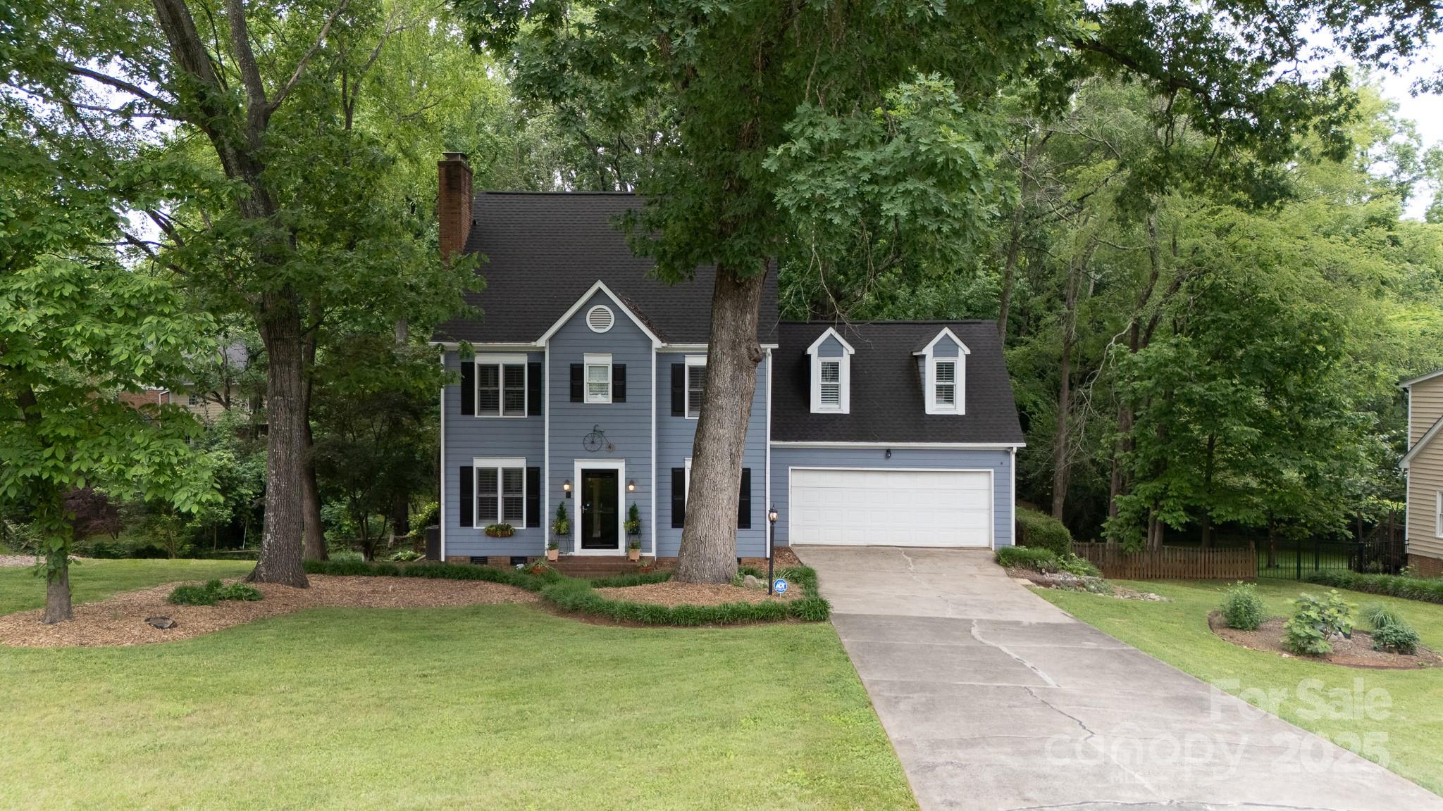 POINT CROSSING - Residential