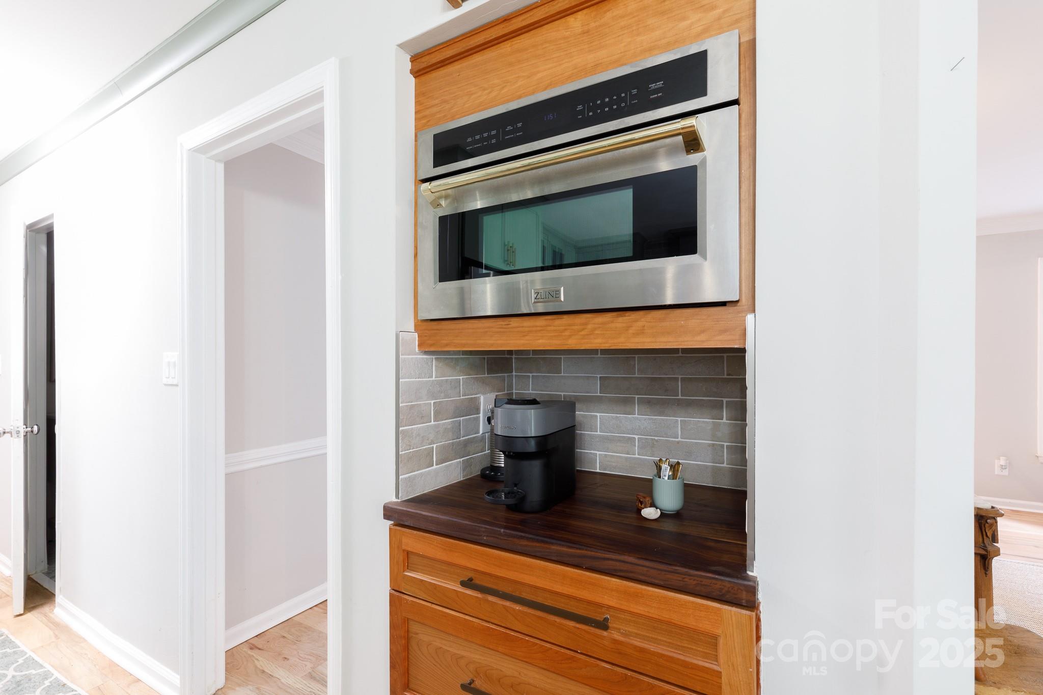 POINT CROSSING - Residential