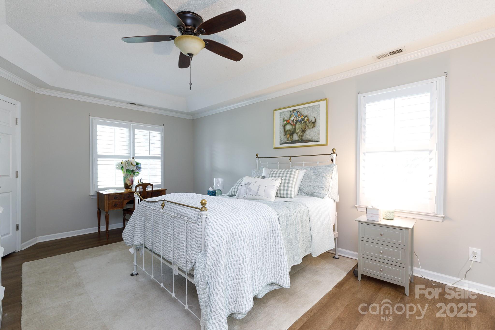 POINT CROSSING - Residential