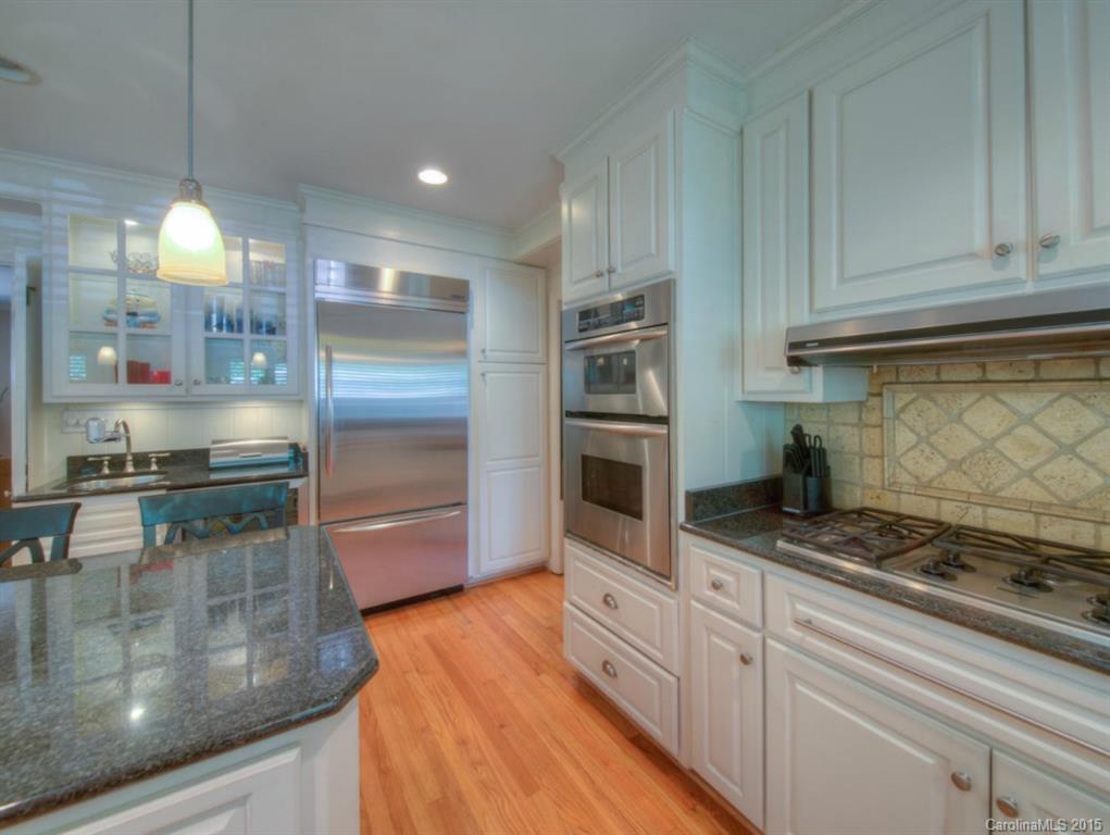 Armstrong Circle - Residential