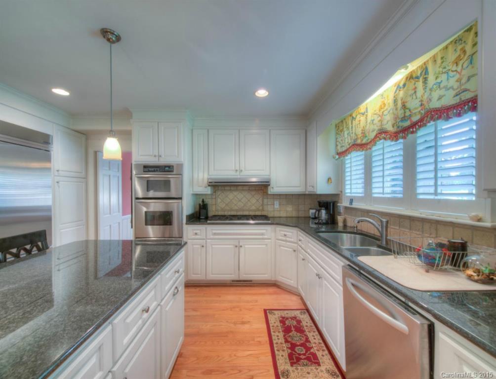 Armstrong Circle - Residential