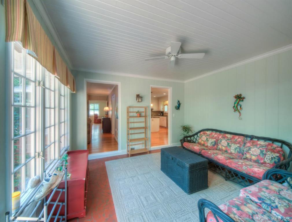 Armstrong Circle - Residential