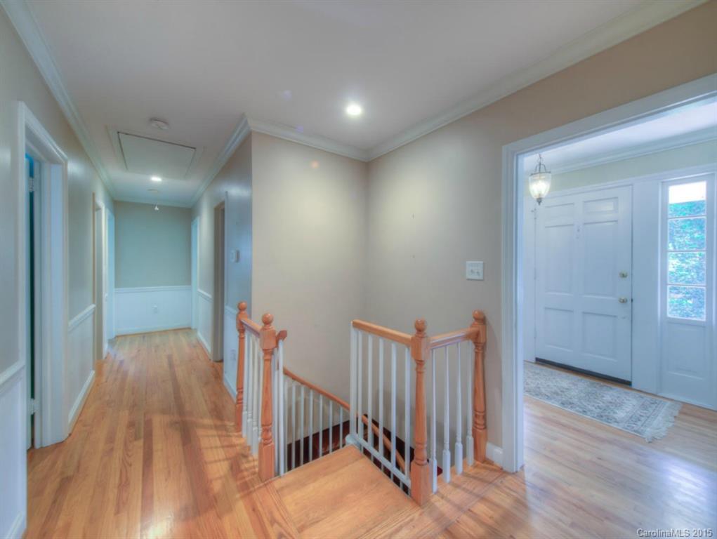 Armstrong Circle - Residential