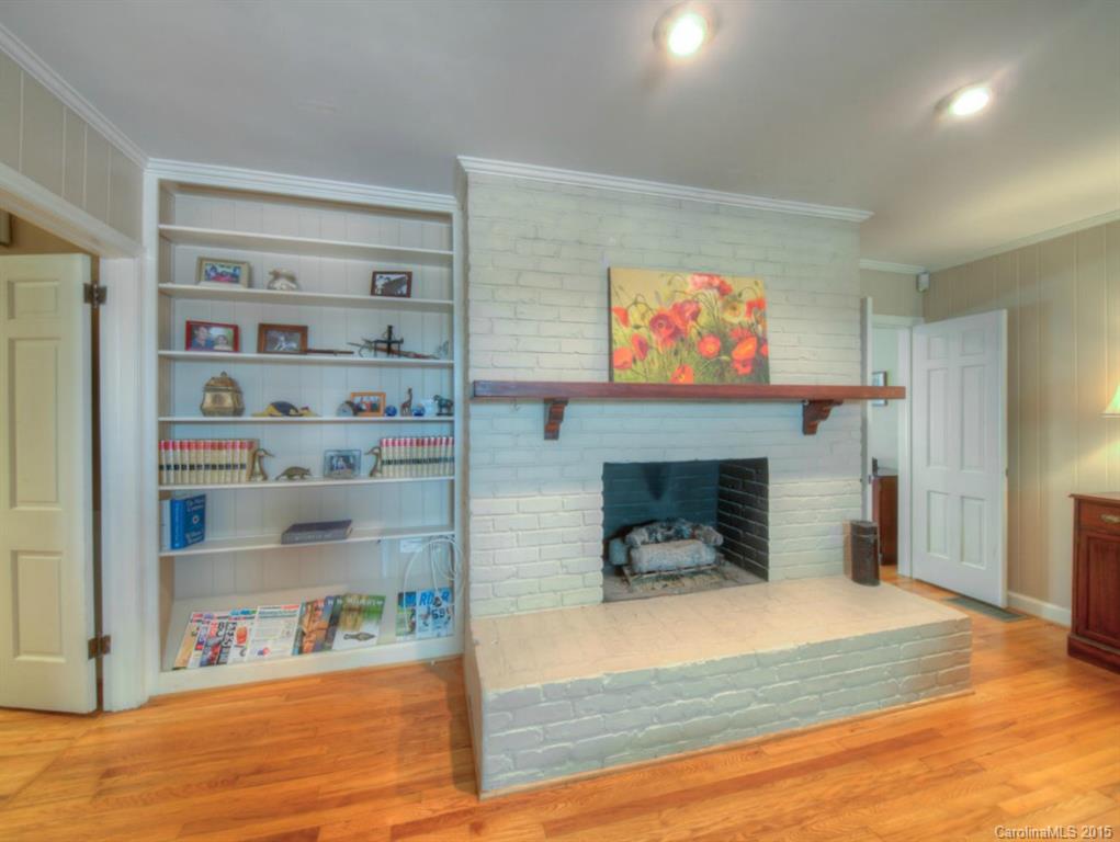 Armstrong Circle - Residential