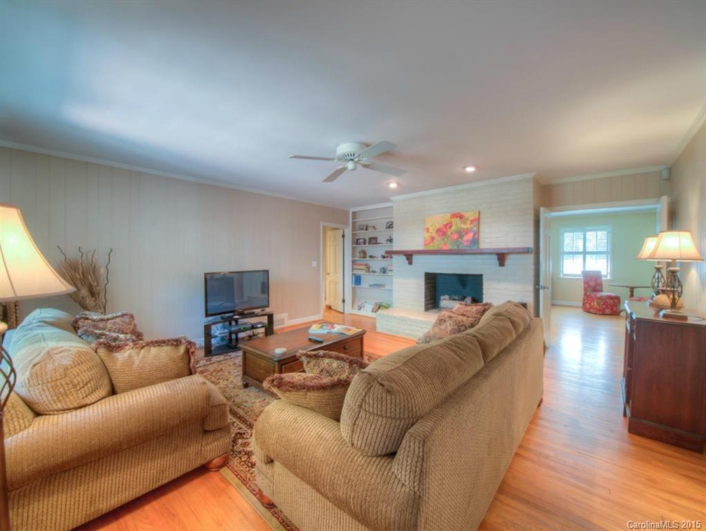 Armstrong Circle - Residential