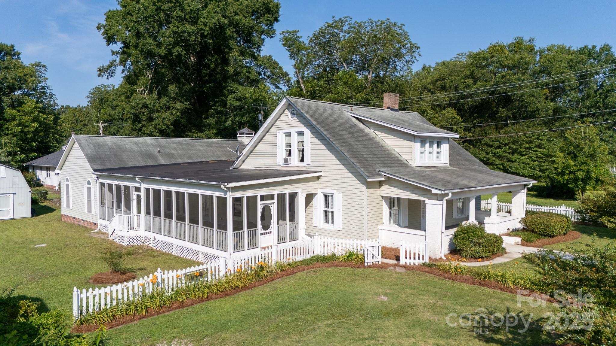 221 Kings Mountain Street