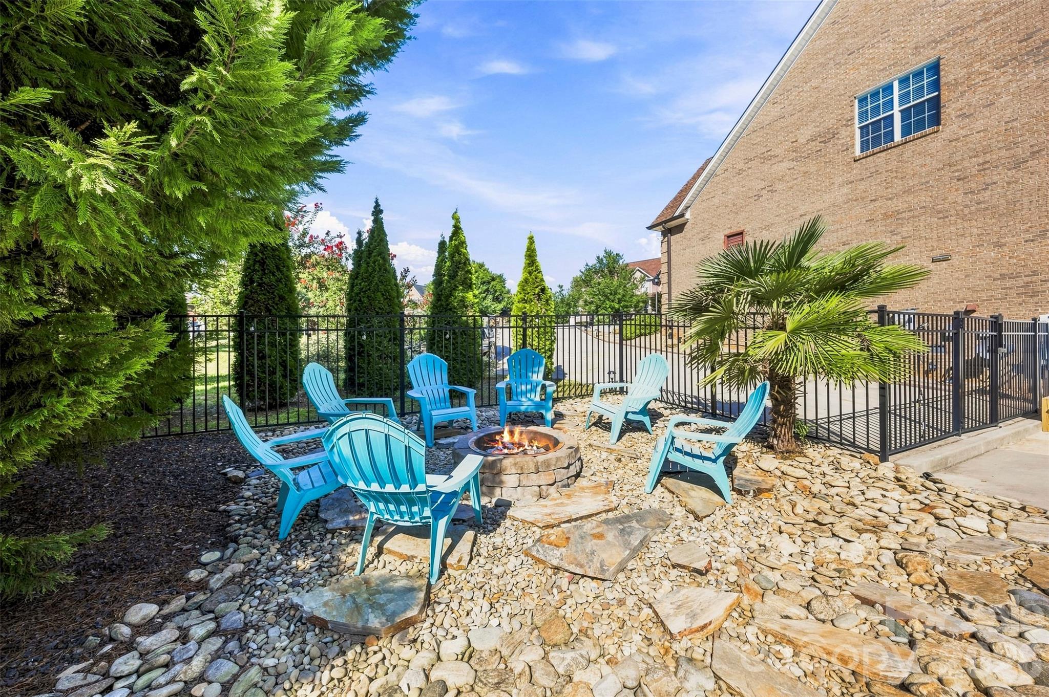 5506 Thistlebrook Court