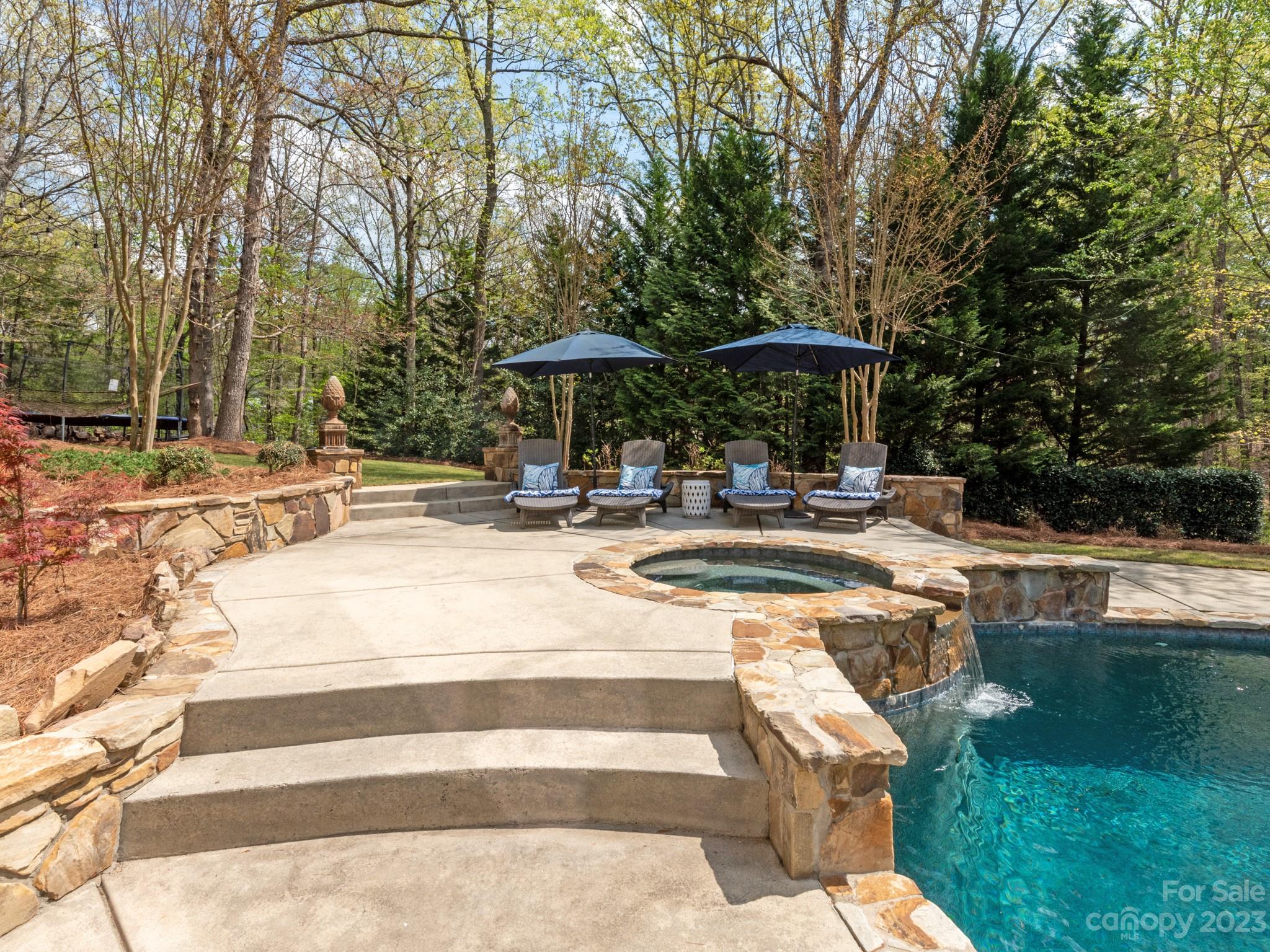 Lochaven Estates - Residential