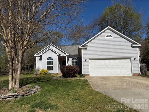 Photo of 8539 Albury Walk Lane, Charlotte, NC 28277 (MLS # 4364579)