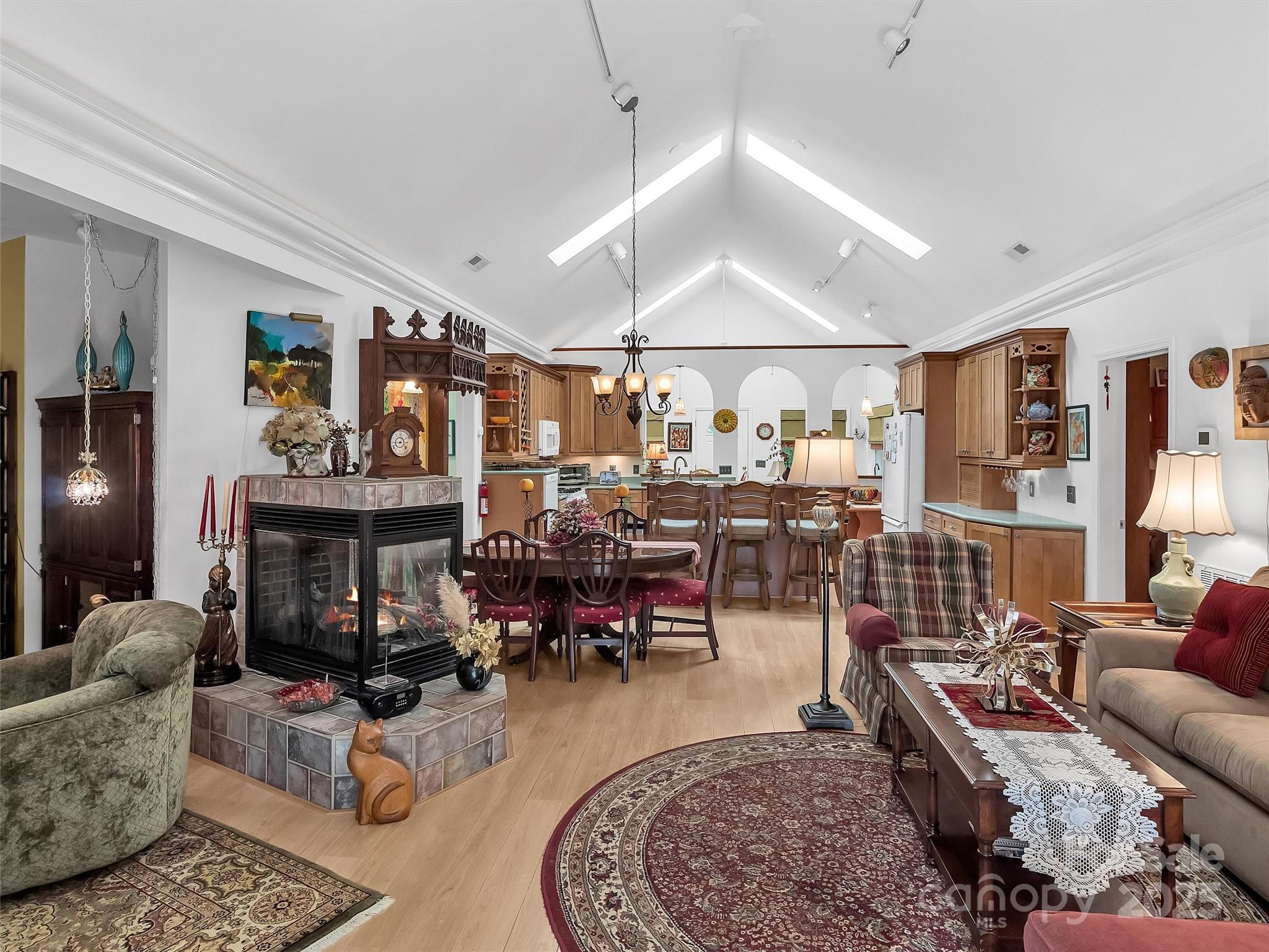 Quail Ridge - Residential