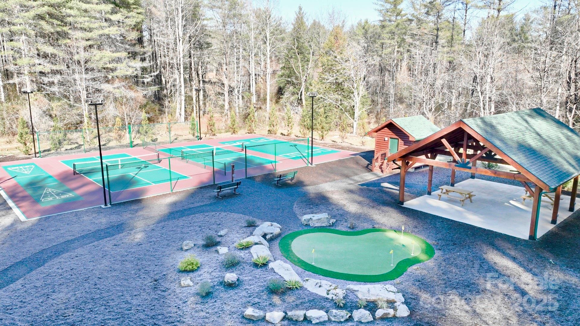 The Coves Mountain River Club - Land