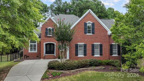 Photo of 16418 Crystal Downs Lane, Charlotte, NC 28278 (MLS # 4182177)